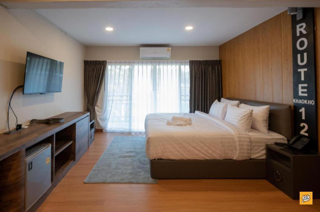 Hotel Route12 Khao Kho Zewnętrze zdjęcie